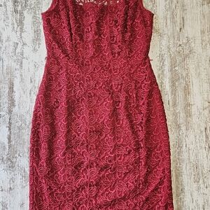 White House Black Market Embroidered Burgandy Red Lace Sheath Overlay Dress Sz 6